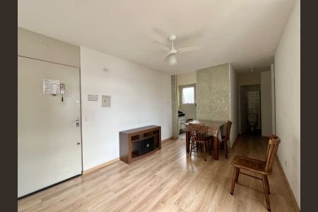 Sala de apartamento à venda com 2 quartos, 55m² em Jardim Miranda, Campinas