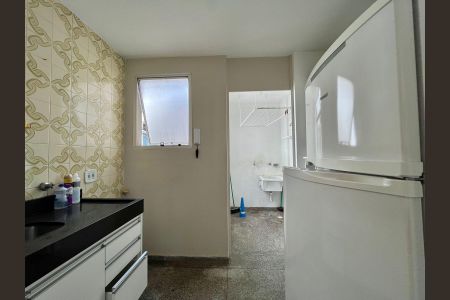 Apartamento à venda com 55m², 2 quartos e 1 vagaCozinha