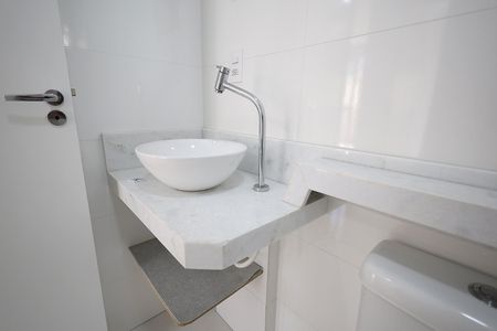 Apartamento à venda com 84m², 2 quartos e 2 vagasBanheiro