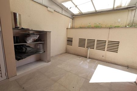 Apartamento à venda com 84m², 2 quartos e 2 vagasÁrea de serviço e Quintal