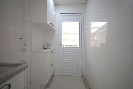 Apartamento à venda com 84m², 2 quartos e 2 vagasCozinha