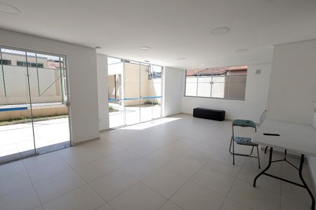 Apartamento à venda com 84m², 2 quartos e 2 vagasÁrea comum - Salão de festas