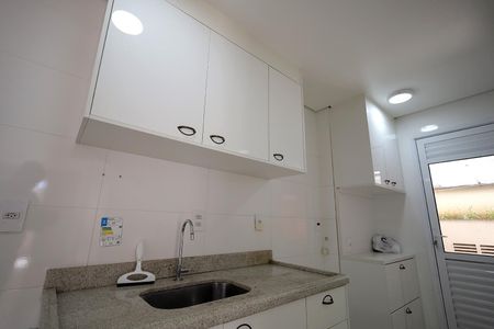 Apartamento à venda com 84m², 2 quartos e 2 vagasCozinha