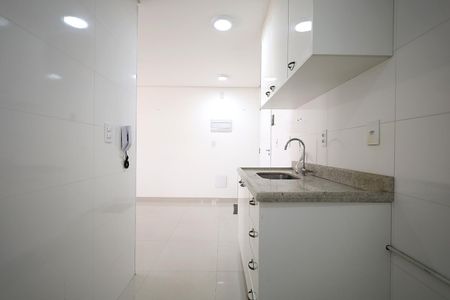 Apartamento à venda com 84m², 2 quartos e 2 vagasCozinha