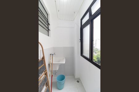 Apartamento para alugar com 43m², 2 quartos e sem vaga Apartamento para alugar com 43m², 2 quartos e sem vagaLavanderia