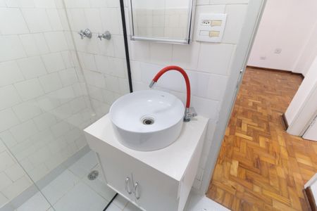 Apartamento para alugar com 43m², 2 quartos e sem vaga Apartamento para alugar com 43m², 2 quartos e sem vagaBanheiro