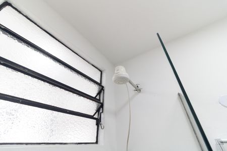 Apartamento para alugar com 43m², 2 quartos e sem vaga Apartamento para alugar com 43m², 2 quartos e sem vagaBanheiro