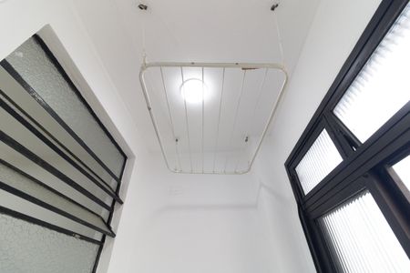 Apartamento para alugar com 43m², 2 quartos e sem vaga Apartamento para alugar com 43m², 2 quartos e sem vagaLavanderia