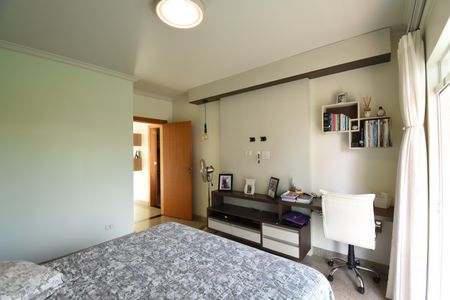 Casa para alugar com 311m², 3 quartos e 5 vagasSuíte 2