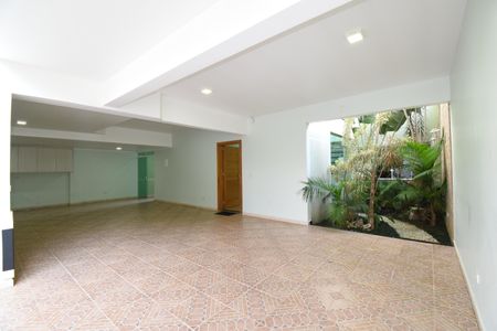 Casa para alugar com 311m², 3 quartos e 5 vagasGaragem