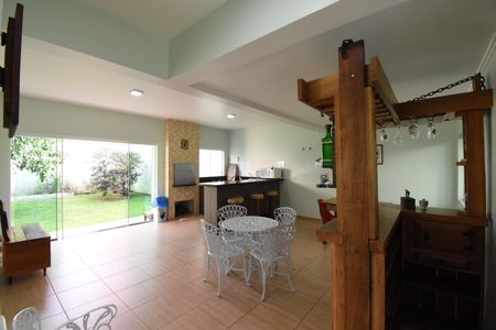 Casa para alugar com 311m², 3 quartos e 5 vagasÁrea gourmet