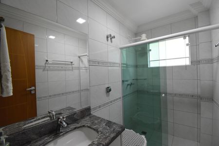 Casa para alugar com 311m², 3 quartos e 5 vagasBanheiro 3