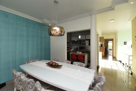 Casa para alugar com 311m², 3 quartos e 5 vagasHall de entrada