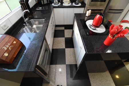 Casa para alugar com 311m², 3 quartos e 5 vagasCozinha