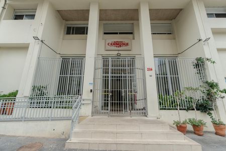 Studio para alugar com 44m², 1 quarto e sem vaga Studio para alugar com 44m², 1 quarto e sem vagaFachada