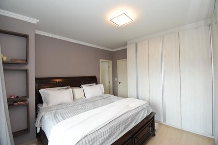 Suíte 1 de casa para alugar com 3 quartos, 190m² em Santa Felicidade, Curitiba