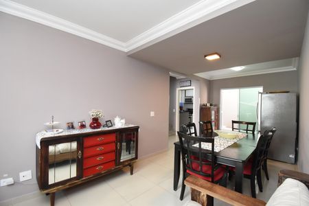 Sala de casa para alugar com 3 quartos, 190m² em Santa Felicidade, Curitiba