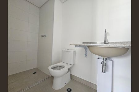 Apartamento à venda com 62m², 2 quartos e 1 vaga Apartamento à venda com 62m², 2 quartos e 1 vagaBanheiro da Suíte