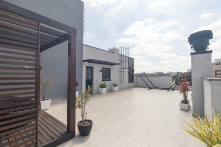 Apartamento à venda com 28m², 1 quarto e sem vaga Apartamento à venda com 28m², 1 quarto e sem vagaTerraço