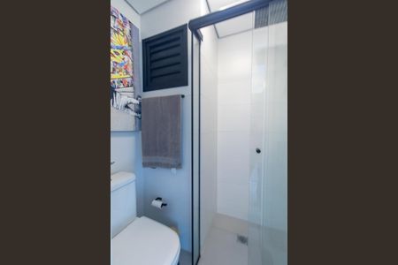 Apartamento à venda com 28m², 1 quarto e sem vaga Apartamento à venda com 28m², 1 quarto e sem vagaBanheiro de Serviço