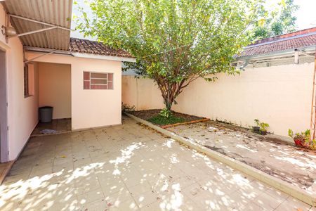 Casa para alugar com 235m², 3 quartos e 3 vagas