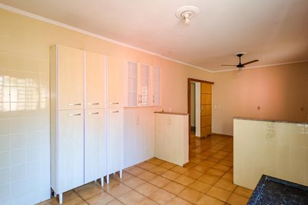 Casa para alugar com 235m², 3 quartos e 3 vagas