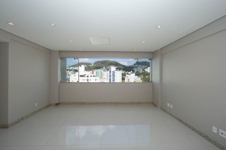 Apartamento à venda com 85m², 3 quartos e 4 vagasSala