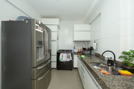 Apartamento à venda com 85m², 3 quartos e 4 vagasCOZINHA
