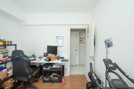 Apartamento à venda com 85m², 3 quartos e 4 vagasQUARTO2
