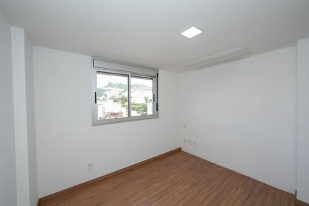 Apartamento à venda com 85m², 3 quartos e 4 vagasSuíte