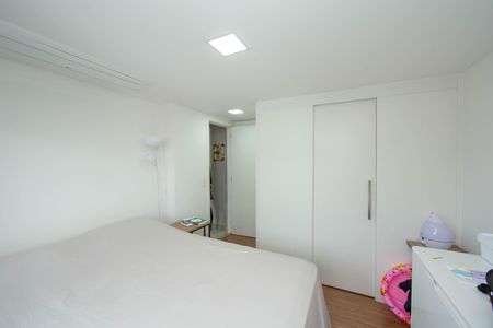 Apartamento à venda com 85m², 3 quartos e 4 vagasQUARTO1