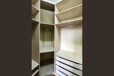 Apartamento à venda com 67m², 2 quartos e 2 vagasCloset da suíte