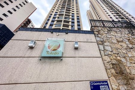 Apartamento à venda com 67m², 2 quartos e 2 vagasFachada