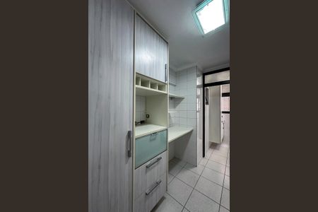 Apartamento à venda com 67m², 2 quartos e 2 vagasCozinha