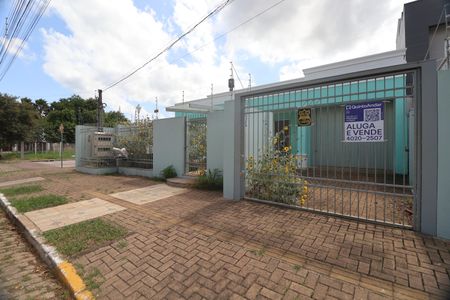 Casa à venda com 327m², 5 quartos e 3 vagasFachada e placa