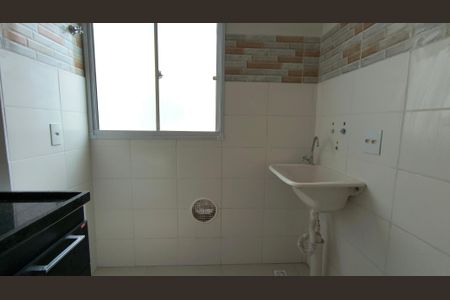 Apartamento à venda com 44m², 2 quartos e 1 vagaCozinha e Área de Serviço 