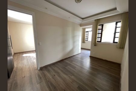 Casa para alugar com 100m², 1 quarto e 1 vaga Casa para alugar com 100m², 1 quarto e 1 vagaSala
