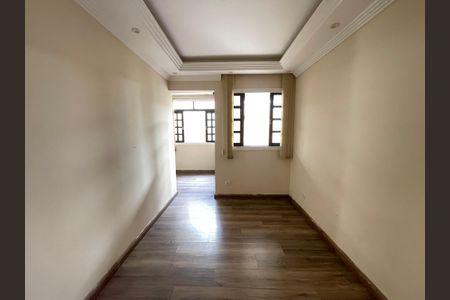 Casa para alugar com 100m², 1 quarto e 1 vaga Casa para alugar com 100m², 1 quarto e 1 vagaSala