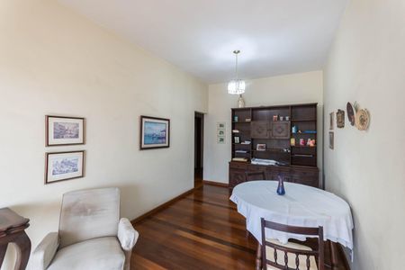 Apartamento à venda com 122m², 3 quartos e 2 vagasSala