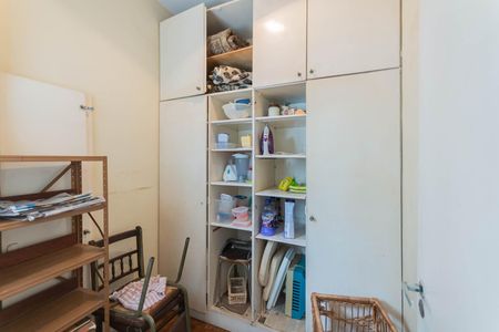 Apartamento à venda com 122m², 3 quartos e 2 vagasQuarto de Serviço