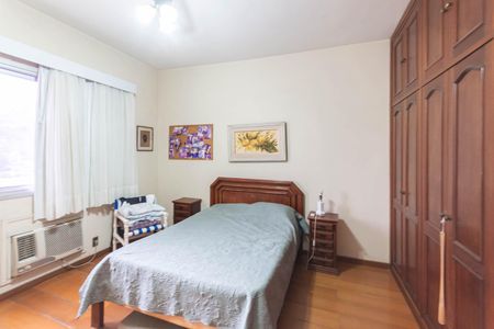 Apartamento à venda com 122m², 3 quartos e 2 vagasSuíte