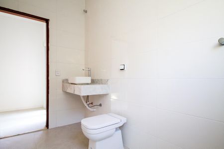 Casa de condomínio para alugar com 262m², 4 quartos e 3 vagas Casa de condomínio para alugar com 262m², 4 quartos e 3 vagasBanheiro Suíte 3