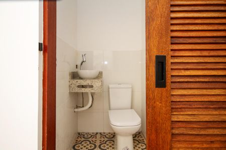 Casa de condomínio para alugar com 262m², 4 quartos e 3 vagas Casa de condomínio para alugar com 262m², 4 quartos e 3 vagasLavabo