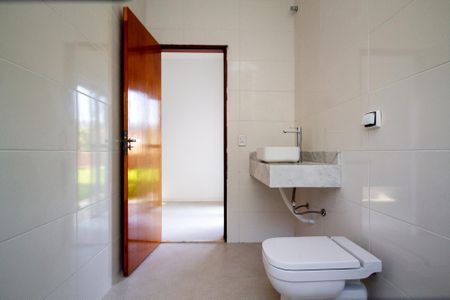 Casa de condomínio para alugar com 262m², 4 quartos e 3 vagas Casa de condomínio para alugar com 262m², 4 quartos e 3 vagasBanheiro Suíte 3