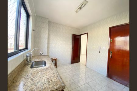 Apartamento para alugar com 80m², 2 quartos e 1 vaga