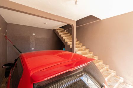 Casa à venda com 125m², 5 quartos e 1 vaga Casa à venda com 125m², 5 quartos e 1 vagaCasa 1 - Garagem