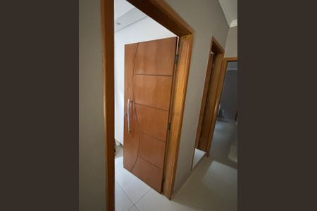 Casa à venda com 125m², 5 quartos e 1 vaga