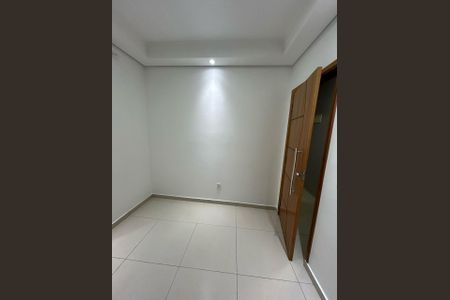Casa à venda com 125m², 5 quartos e 1 vaga