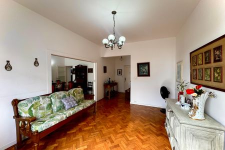 Apartamento à venda com 140m², 3 quartos e 1 vaga