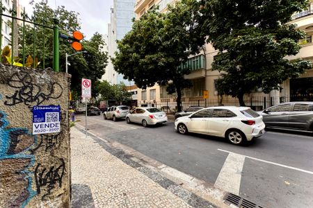 Apartamento à venda com 140m², 3 quartos e 1 vaga